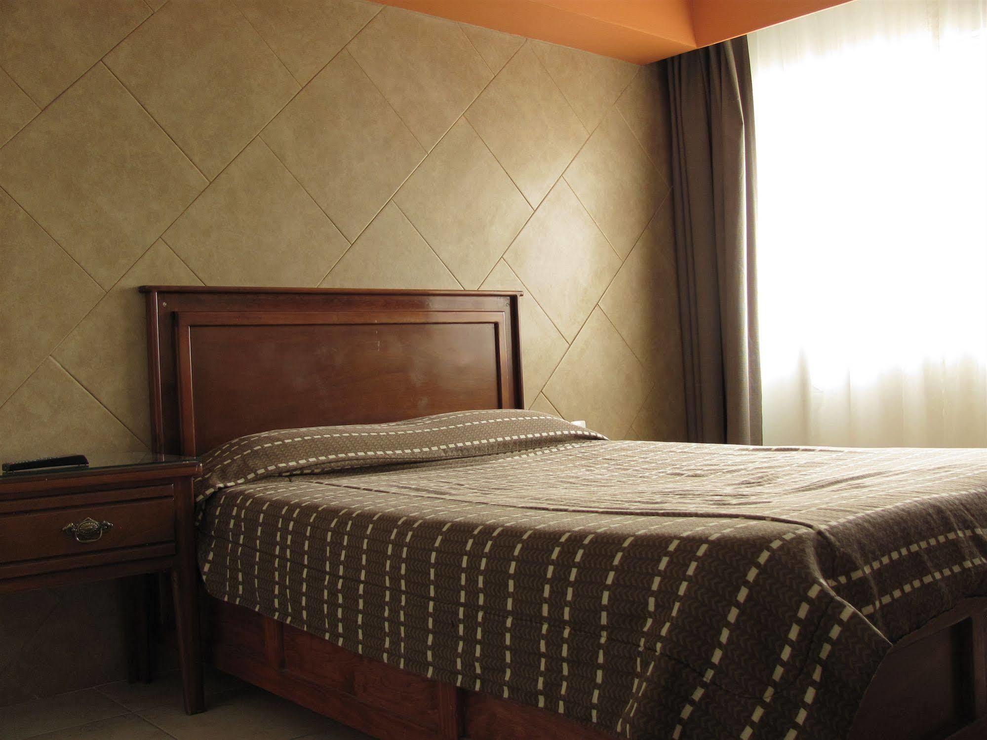 Hotel San Luis San Luis Potosi Bagian luar foto